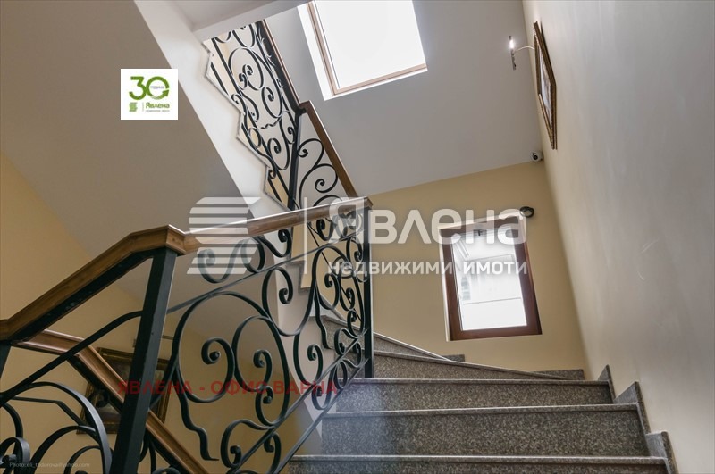 Продава  4-стаен град Варна , ВИНС-Червен площад , 281 кв.м | 97197794 - изображение [4]