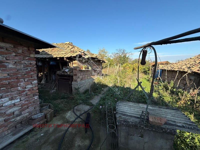 Продава КЪЩА, с. Джулюница, област Велико Търново, снимка 12 - Къщи - 52165312