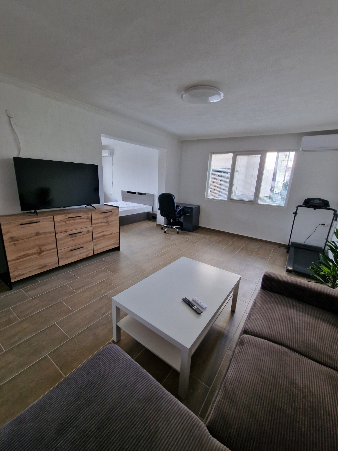 Продава 3-СТАЕН, гр. Сливница, област София област, снимка 2 - Апартаменти - 54201900