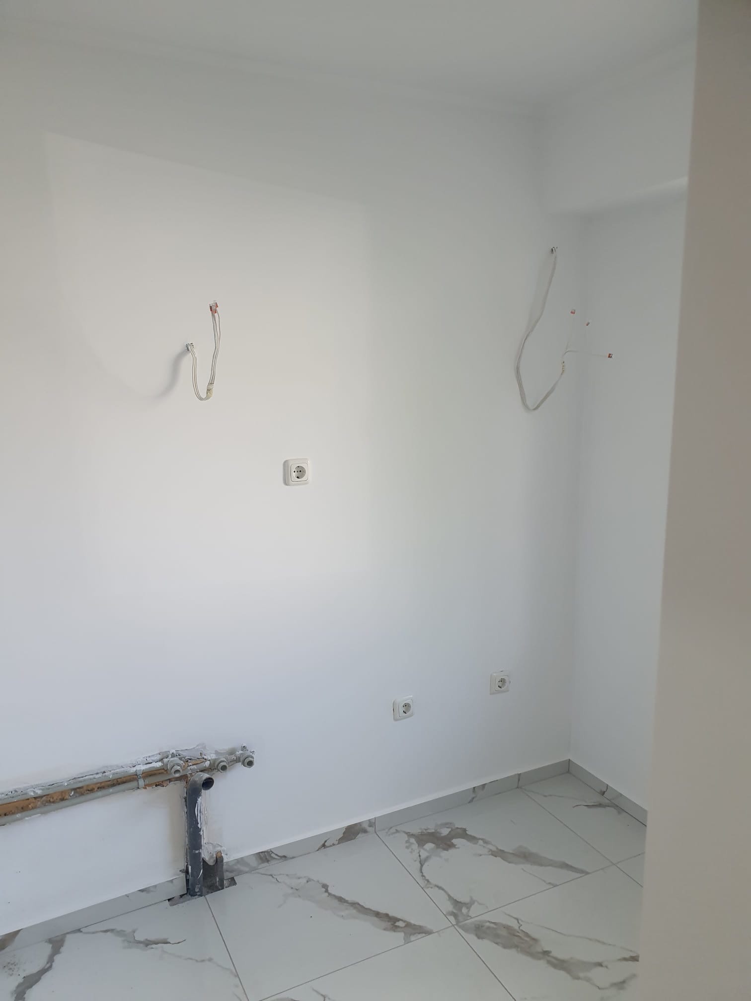 Продава 3-СТАЕН, гр. Разград, Стефан Караджа, снимка 10 - Апартаменти - 55126933
