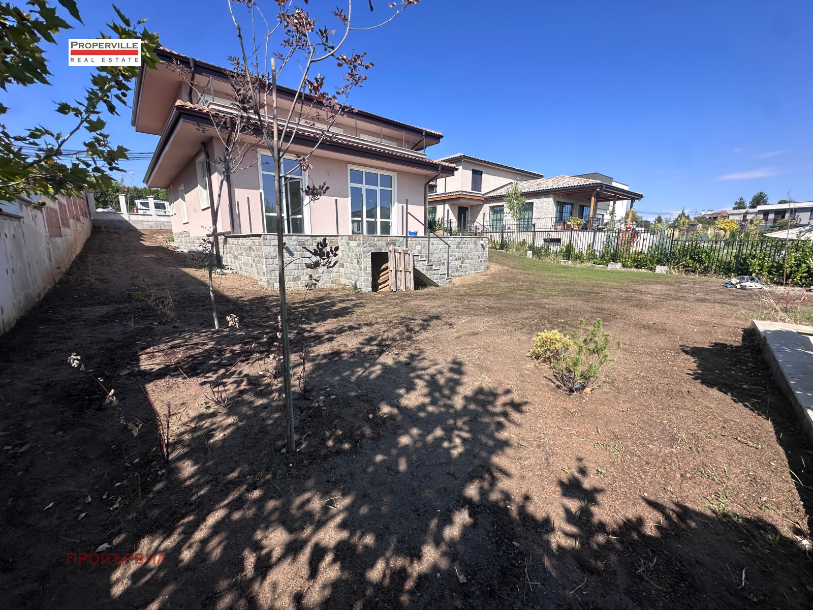 Продава КЪЩА, гр. София, гр. Банкя