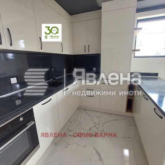 Продава 2-СТАЕН, гр. Варна, Изгрев, снимка 4 - Aпартаменти - 47515940