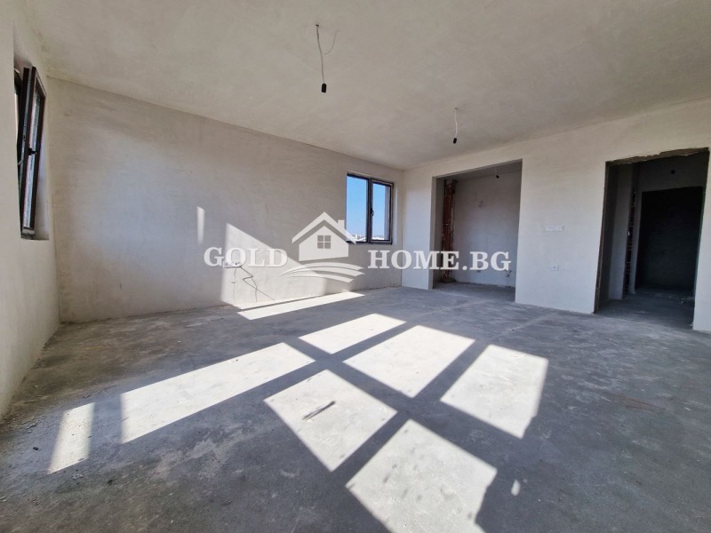 En venta  2 dormitorios Plovdiv , Ostromila , 148 metros cuadrados | 81516363 - imagen [2]