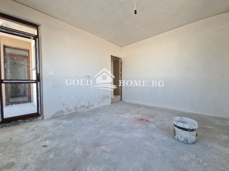 En venta  2 dormitorios Plovdiv , Ostromila , 148 metros cuadrados | 81516363 - imagen [5]