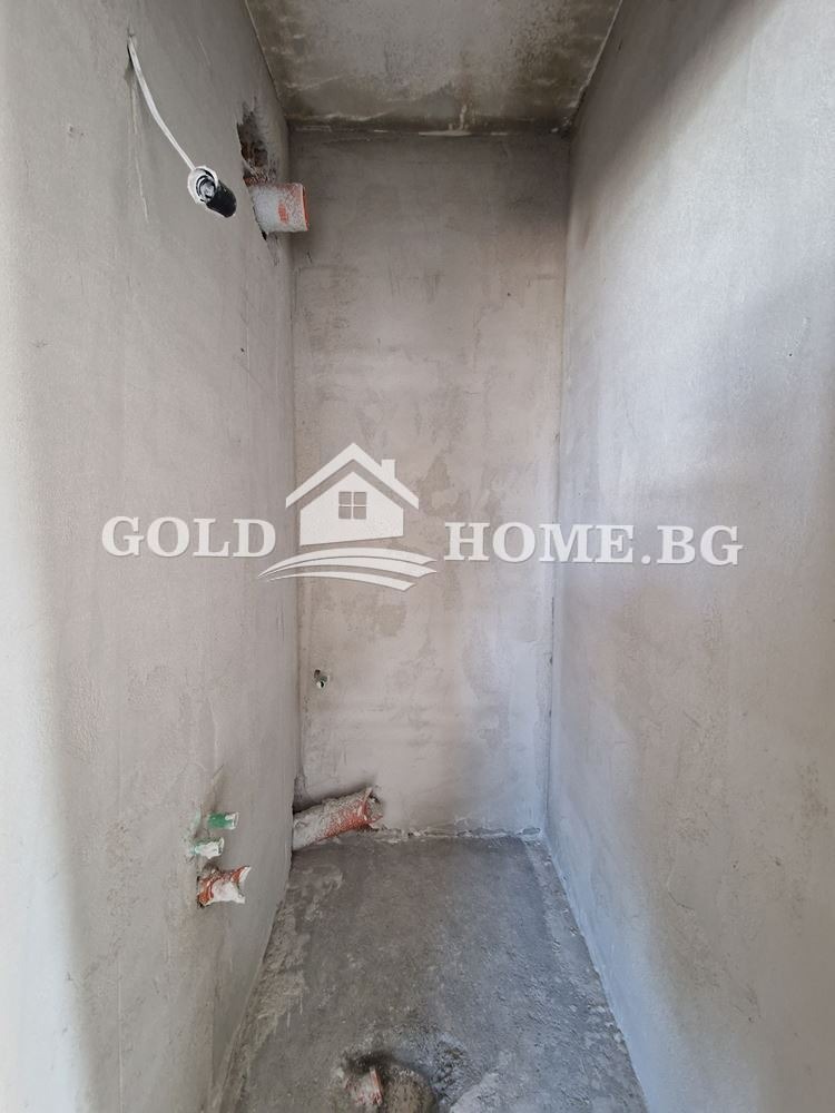 En venta  2 dormitorios Plovdiv , Ostromila , 148 metros cuadrados | 81516363 - imagen [11]