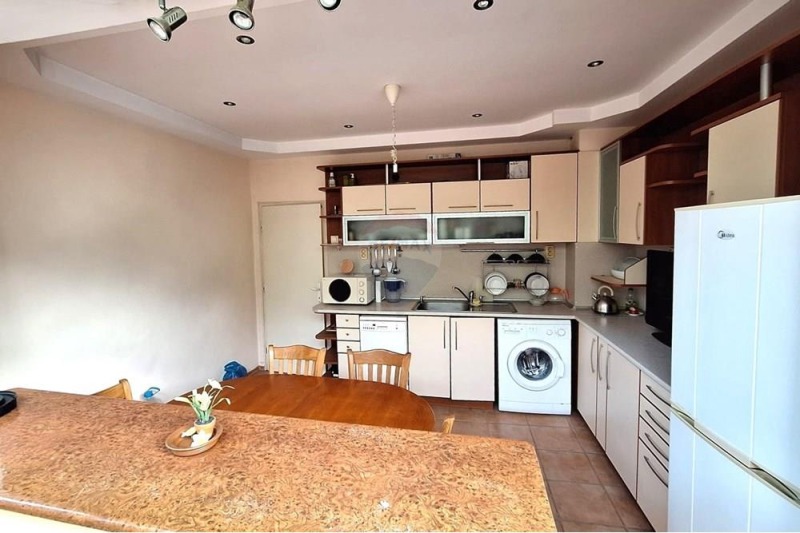 Satılık  2 yatak odası bölge Dobriç , Balçik , 83 metrekare | 52511872 - görüntü [2]