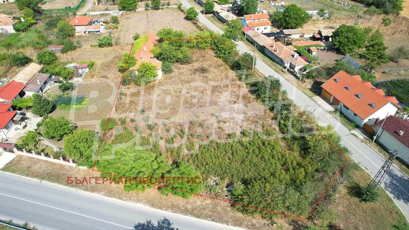 Till salu  Hus region Varna , Padina , 156 kvm | 79686644