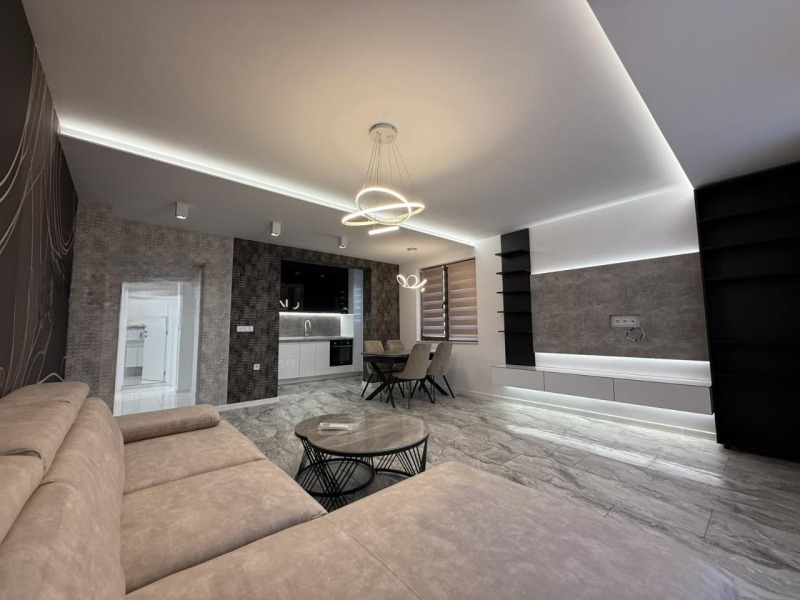 En venta  2 dormitorios Plovdiv , Ostromila , 118 metros cuadrados | 41162483 - imagen [12]