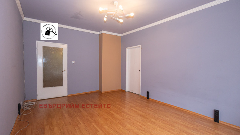 Продаја  2 спаваће собе Софија , Младост 4 , 85 м2 | 36686511 - слика [2]