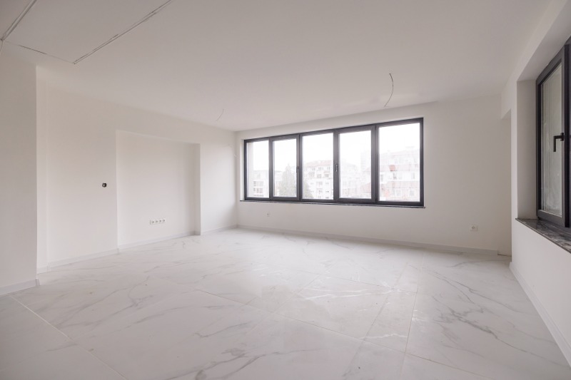 Продава МНОГОСТАЕН, гр. София, Манастирски ливади, снимка 2 - Апартаменти - 52627158