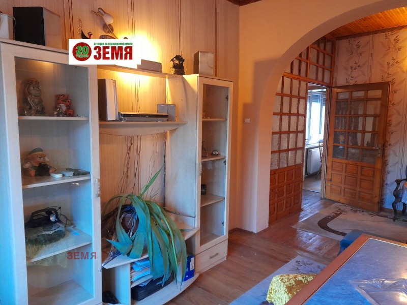 Te koop  Huis Pazardzjik , Tsentar , 150 m² | 46753987 - afbeelding [6]