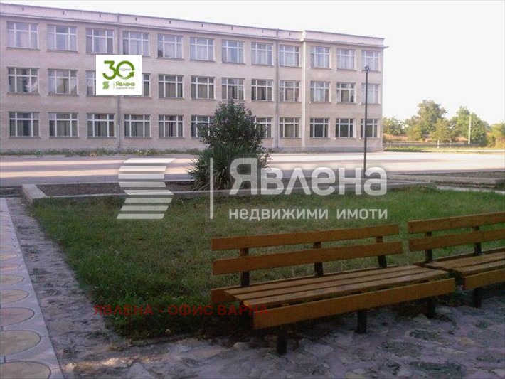 Продава КЪЩА, с. Блъсково, област Варна, снимка 3 - Къщи - 48421549