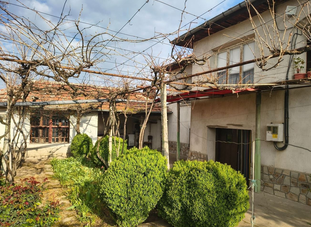 Продава КЪЩА, с. Цалапица, област Пловдив, снимка 2 - Къщи - 55648089