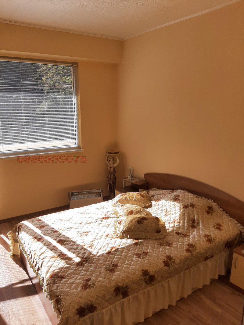 Продава 2-СТАЕН, гр. Свищов, област Велико Търново, снимка 3 - Апартаменти - 52781288