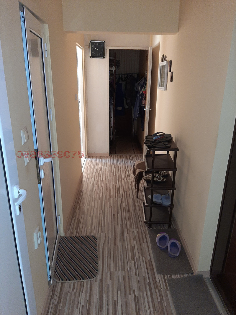 Продава 2-СТАЕН, гр. Свищов, област Велико Търново, снимка 4 - Апартаменти - 52781288