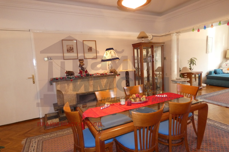 Продава  4-стаен град София , Докторски паметник , 145 кв.м | 42946229 - изображение [2]