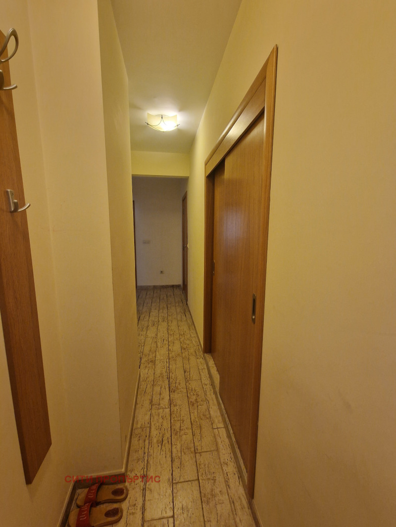 Продава МНОГОСТАЕН, гр. Благоевград, Широк център, снимка 13 - Апартаменти - 53381593