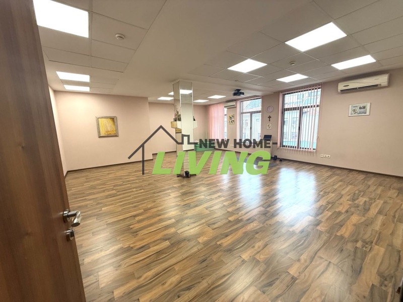 Продава ОФИС, гр. Пловдив, Централна гара, снимка 2 - Офиси - 52398000