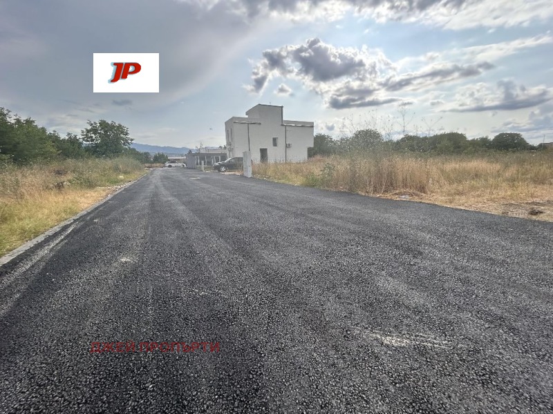 Продава ПАРЦЕЛ, гр. Пловдив, Остромила, снимка 2 - Парцели - 53401195