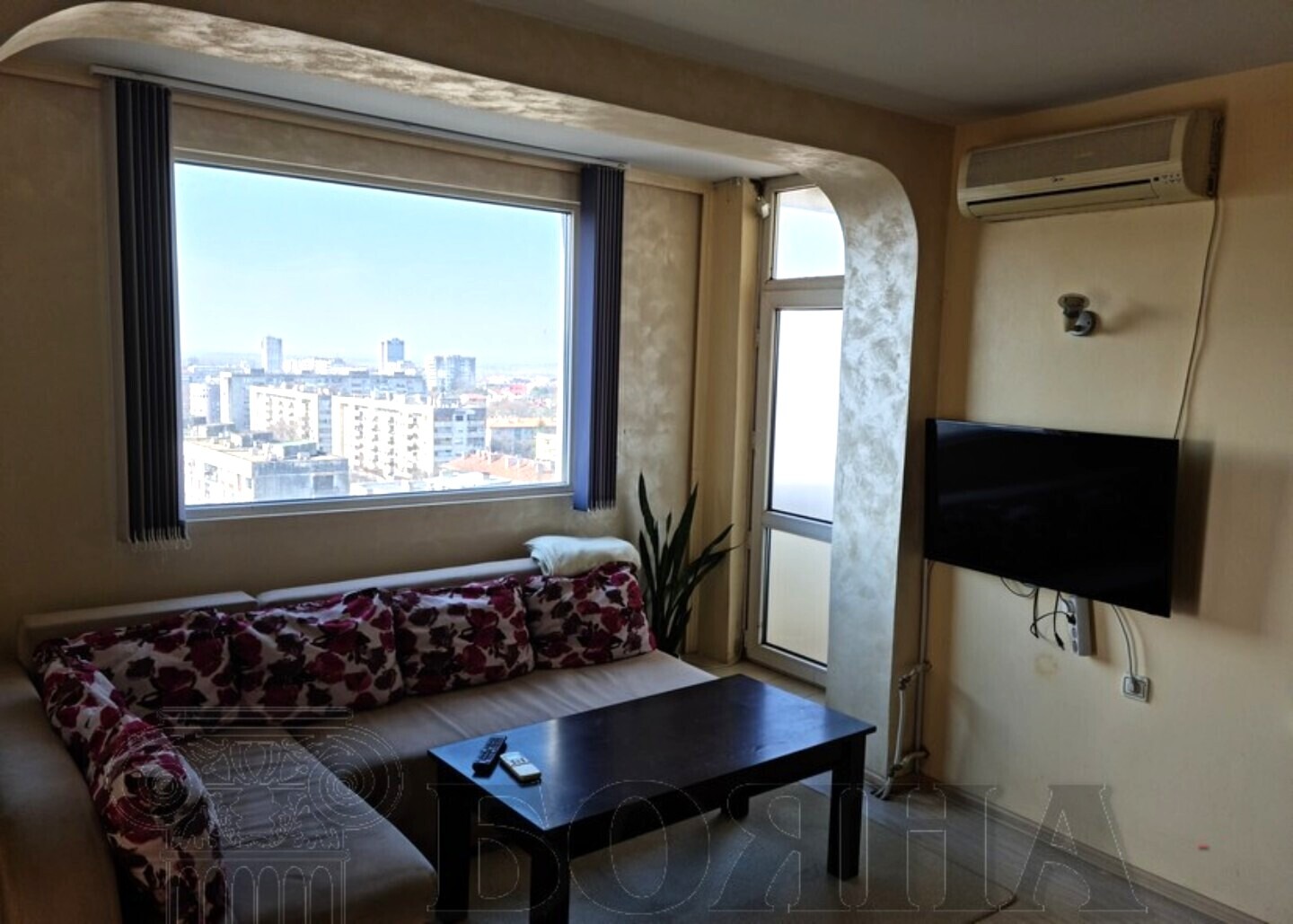 Продава 2-СТАЕН, гр. Русе, Възраждане, снимка 2 - Апартаменти - 49353560