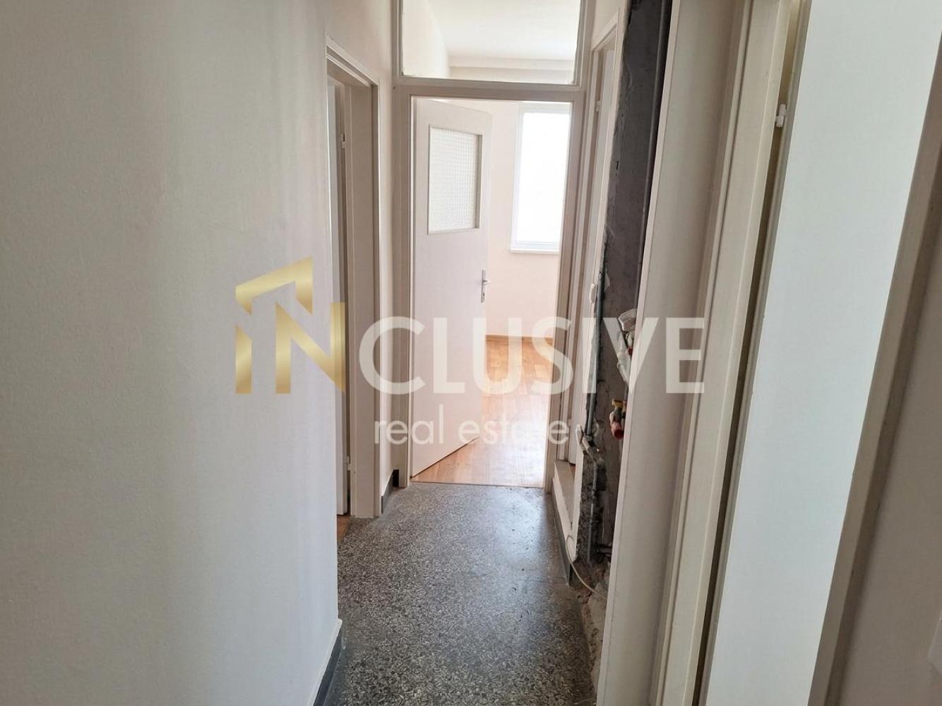 Продава 4-СТАЕН, гр. Варна, Базар Левски, снимка 12 - Апартаменти - 56028521