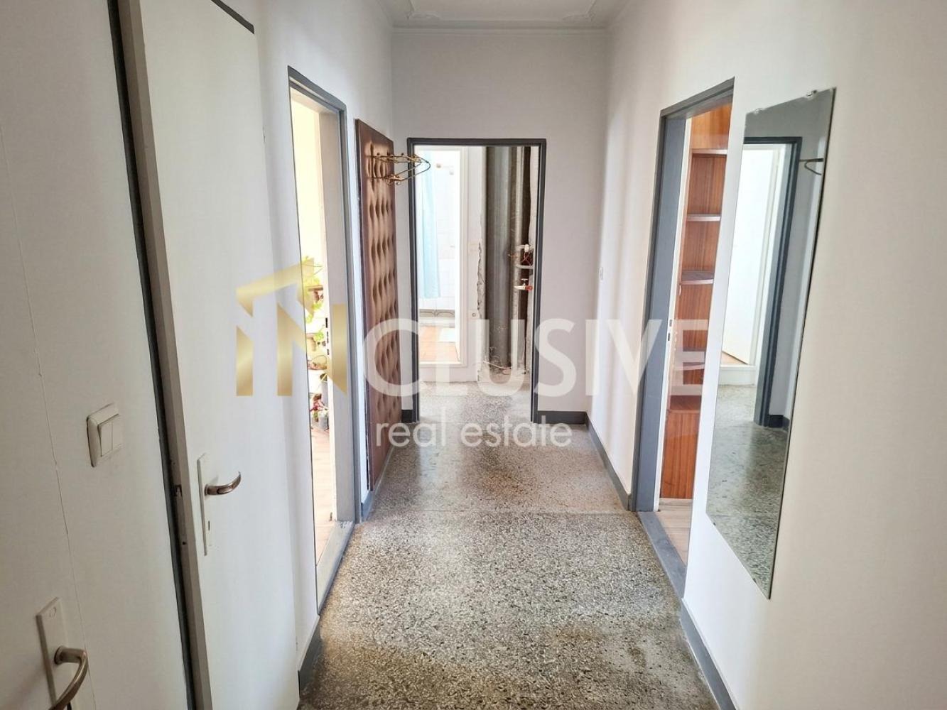Продава 4-СТАЕН, гр. Варна, Базар Левски, снимка 11 - Апартаменти - 56028521