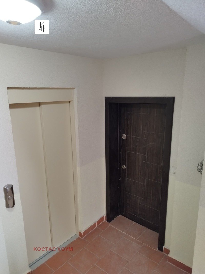 Продава  2-стаен град Варна , Погреби , 70 кв.м | 26453923