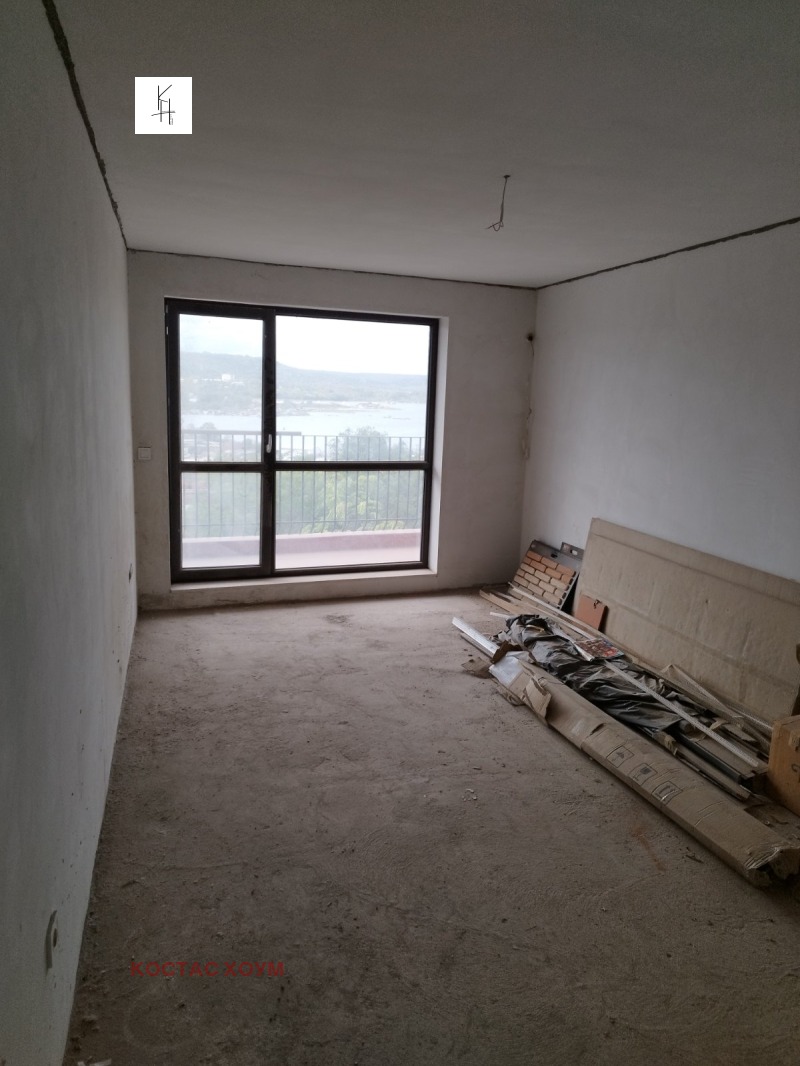 Продава  2-стаен град Варна , Погреби , 70 кв.м | 26453923 - изображение [9]