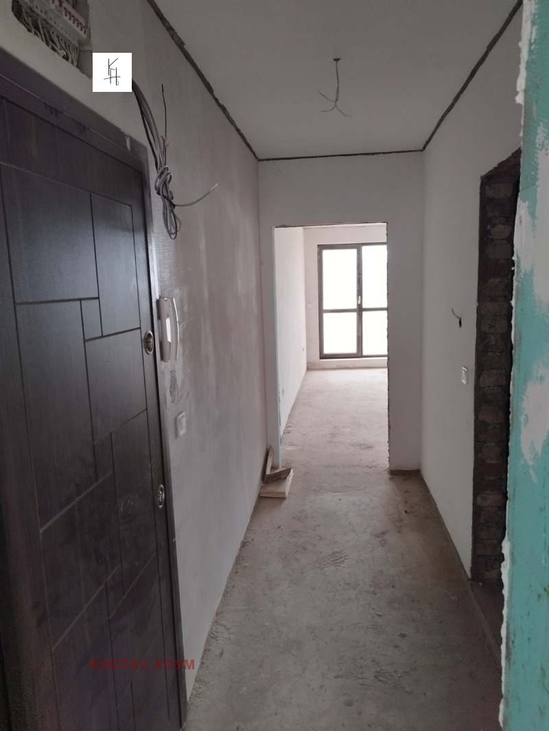 Продава  2-стаен град Варна , Погреби , 70 кв.м | 26453923 - изображение [4]