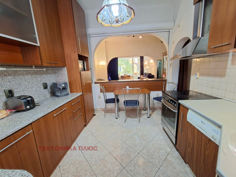 Продава 2-СТАЕН, гр. София, Център, снимка 12 - Апартаменти - 52441474