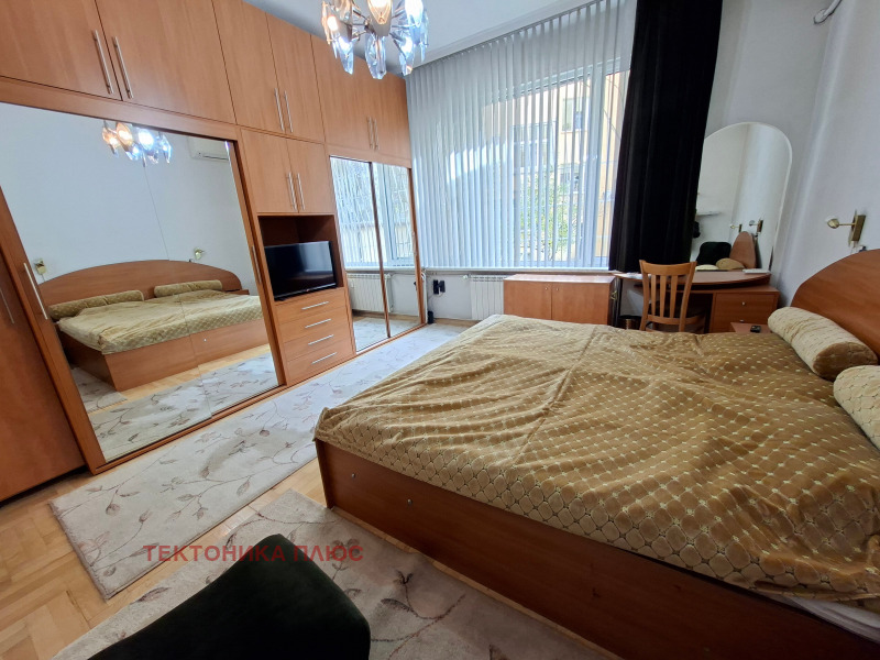 Продава 2-СТАЕН, гр. София, Център, снимка 14 - Апартаменти - 52441474