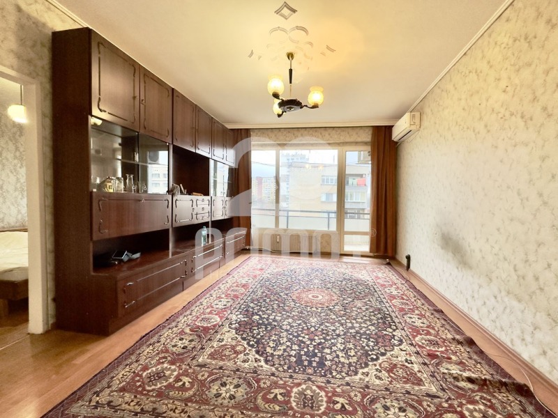 Продава 3-СТАЕН, гр. София, Сухата река, снимка 2 - Апартаменти - 53411528