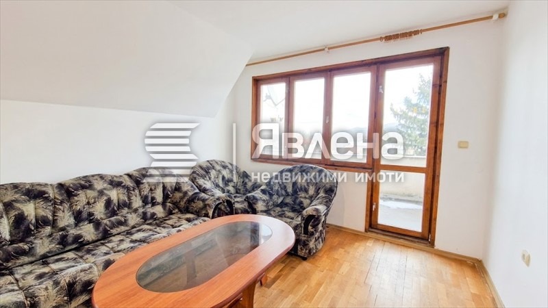 Продава 3-СТАЕН, гр. София, Горубляне, снимка 2 - Апартаменти - 53820709