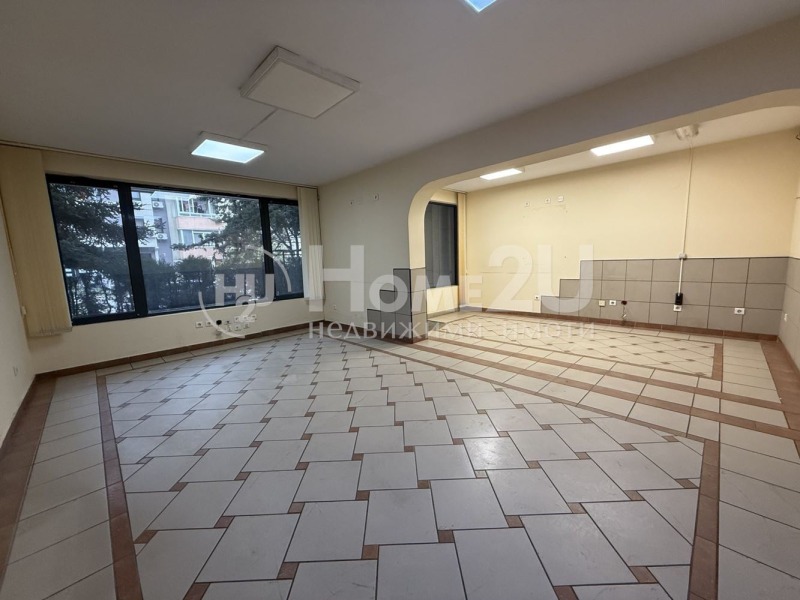 Продава ОФИС, град Варна, Левски 1 • 94900 € / 185608.27 лв. • 55805106 1