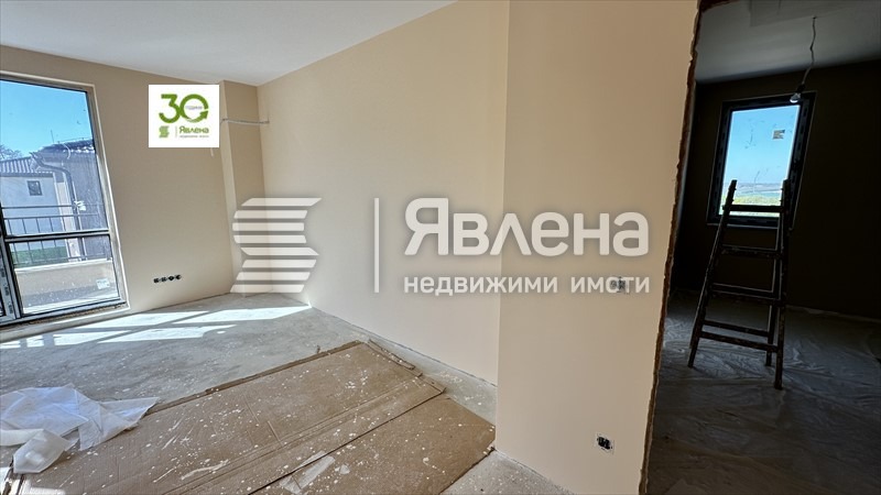 Продава КЪЩА, с. Приселци, област Варна, снимка 9 - Къщи - 48986982