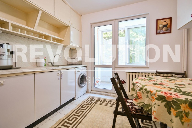 Продава 3-СТАЕН в град София, Дианабад - 90 кв.м / 305 000 € » 596 528.15 лв., РЕВОЛЮШЪН ЕСТЕЙТ