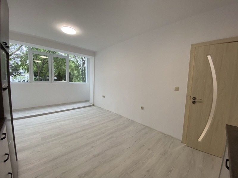 Продаја  2 спаваће собе Варна , Владислав Варненчик 1 , 55 м2 | 25576567 - слика [5]