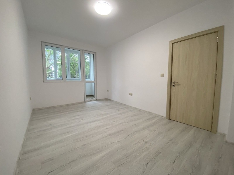 Продаја  2 спаваће собе Варна , Владислав Варненчик 1 , 55 м2 | 25576567 - слика [7]