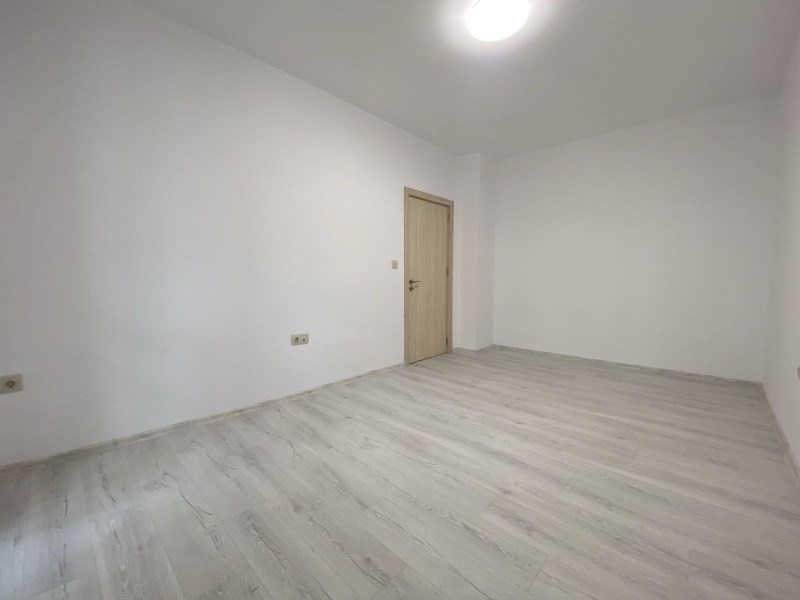 Продаја  2 спаваће собе Варна , Владислав Варненчик 1 , 55 м2 | 25576567 - слика [8]