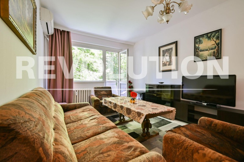 Продава 3-СТАЕН, гр. София, Дианабад, снимка 2 - Апартаменти - 52144288