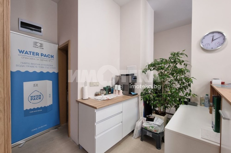 Te koop  Winkel Sofia , Zona B-19 , 77 m² | 54071254 - afbeelding [3]