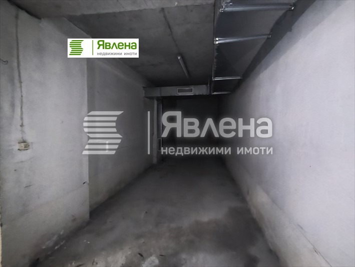 Продава ГАРАЖ, ПАРКОМЯСТО, гр. София, Люлин 8, снимка 2 - Гаражи и паркоместа - 55149183