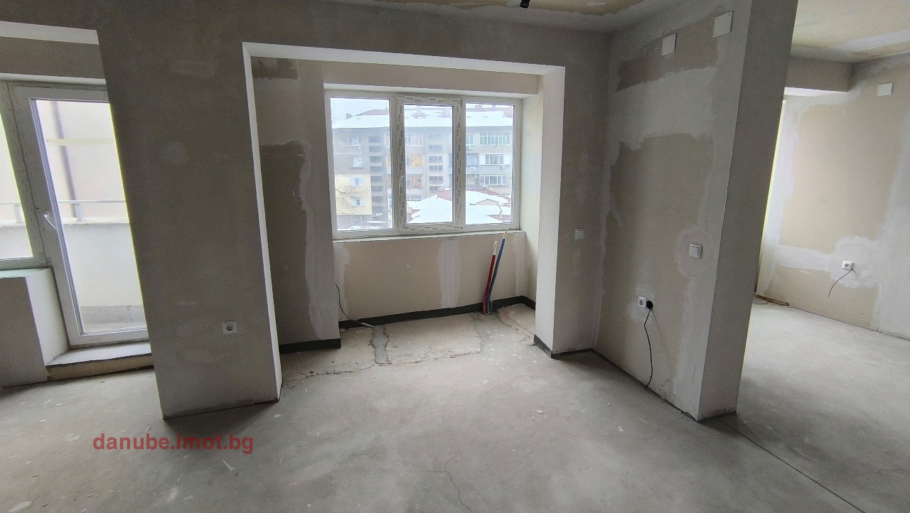 Продава 3-СТАЕН, гр. Русе, Център, снимка 11 - Апартаменти - 56432587