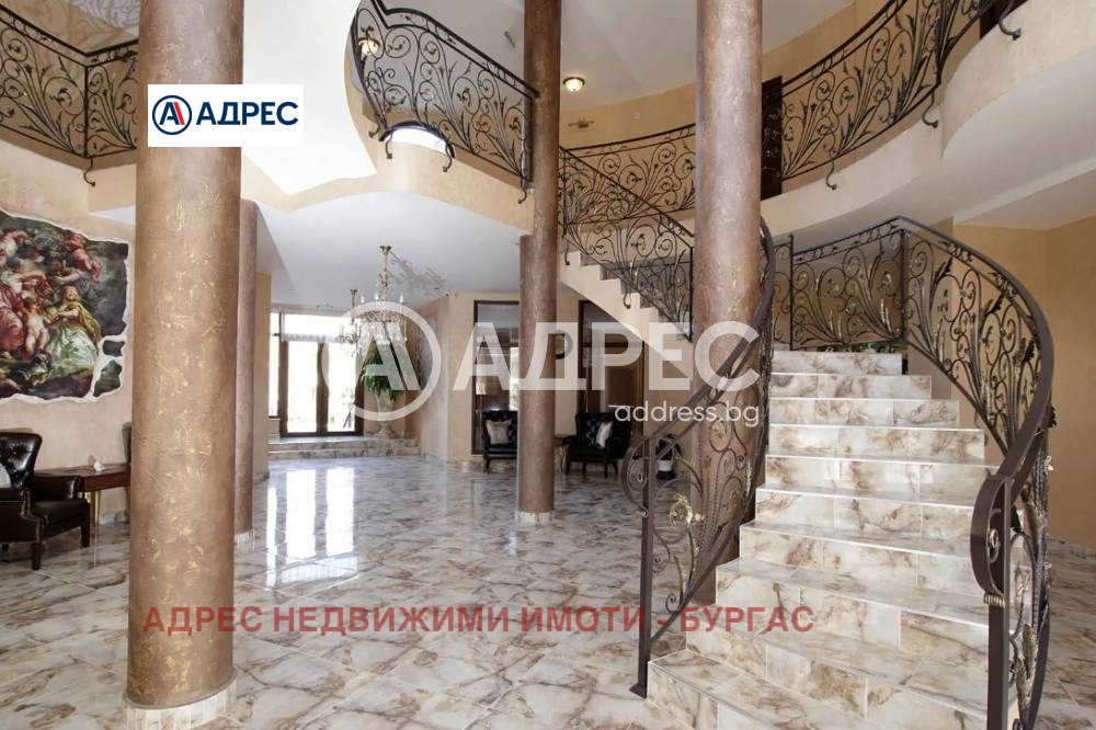 Продава МНОГОСТАЕН, гр. Свети Влас, област Бургас, снимка 5 - Апартаменти - 54403538