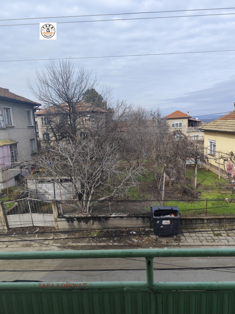 Продава ЕТАЖ ОТ КЪЩА, гр. Горна Оряховица, област Велико Търново, снимка 13 - Етаж от къща - 53442190