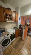 Продава ЕТАЖ ОТ КЪЩА, град Перник, Тева • 109000 € / 213185.47 лв. • 19509803 9