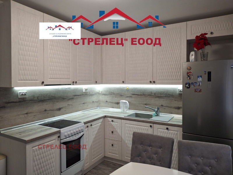 Продава  2-стаен град Добрич , Център , 83 кв.м | 17668350 - изображение [2]