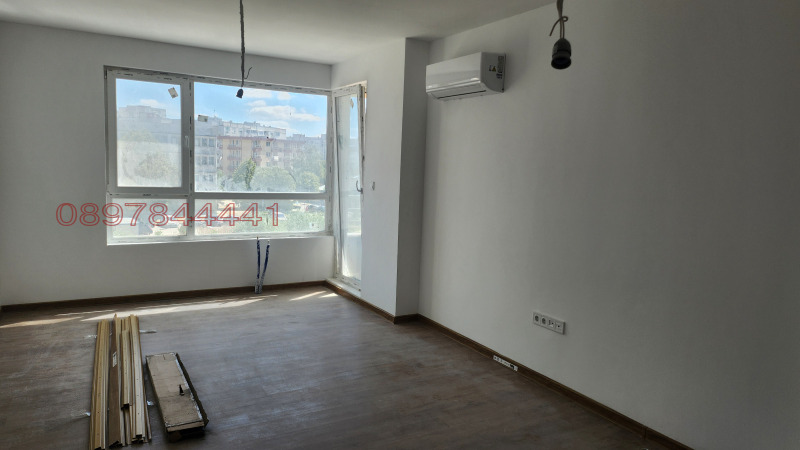 Myytävänä  1 makuuhuone Sofia , Obelja 2 , 107 neliömetriä | 91816381