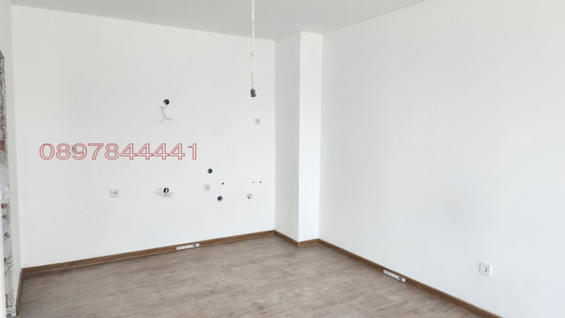 Myytävänä  1 makuuhuone Sofia , Obelja 2 , 107 neliömetriä | 91816381 - kuva [2]