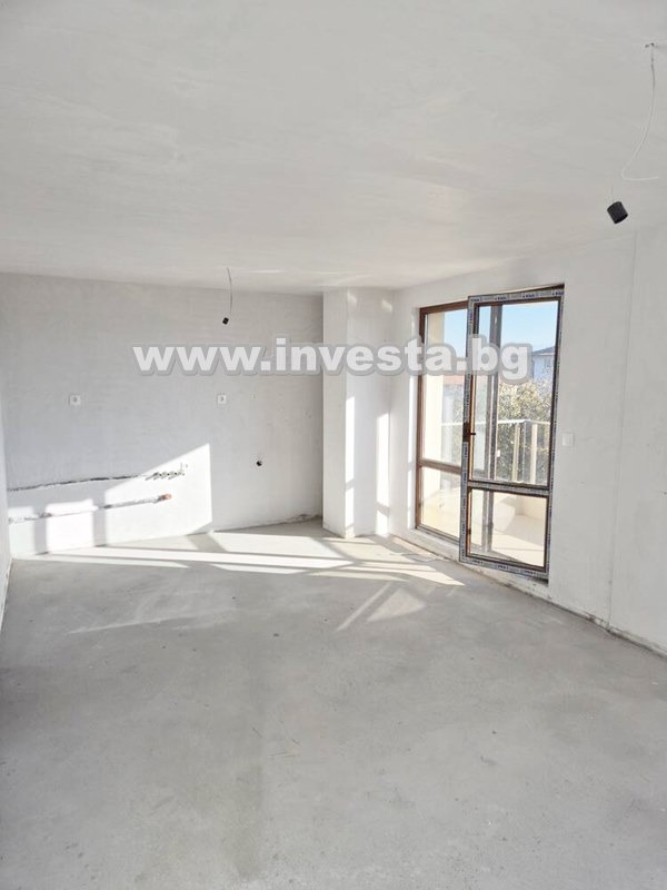 Продава 2-СТАЕН, гр. Пловдив, Прослав, снимка 2 - Апартаменти - 52451769